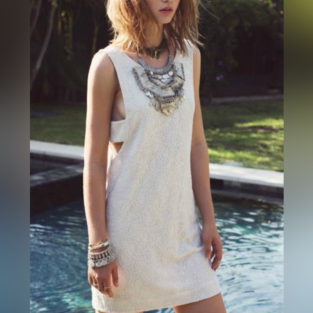 NEW SZ XS CHASER Lace Mod Stretchy Mini Dress